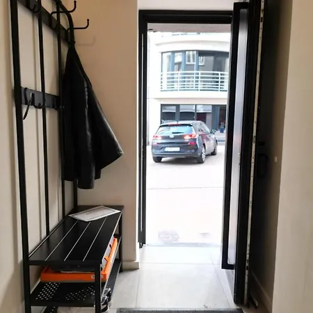 Laurina's Cove Apartamento Ostende