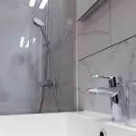 Laurina's Cove Apartamento *