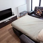 Laurina's Cove Apartamento