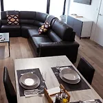 Laurina's Cove Apartamento